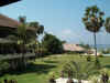 1032_BALI_RESORT_CON.jpg (71295 bytes)
